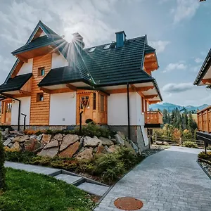 Mountain Base - Dom Hrabiego Domek alpejski
